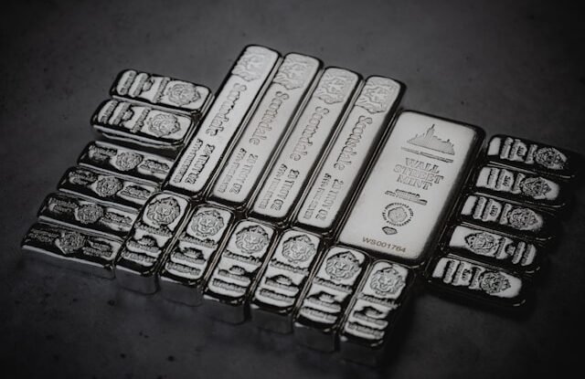 Scottsdale_mint_silver2_1.jpg Scottsdale_mint_silver2_1.jpg