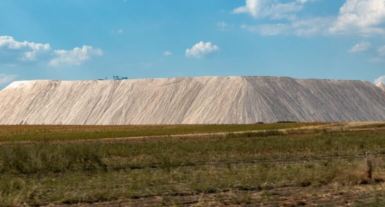 MineTailingsMountainPexels.jpeg